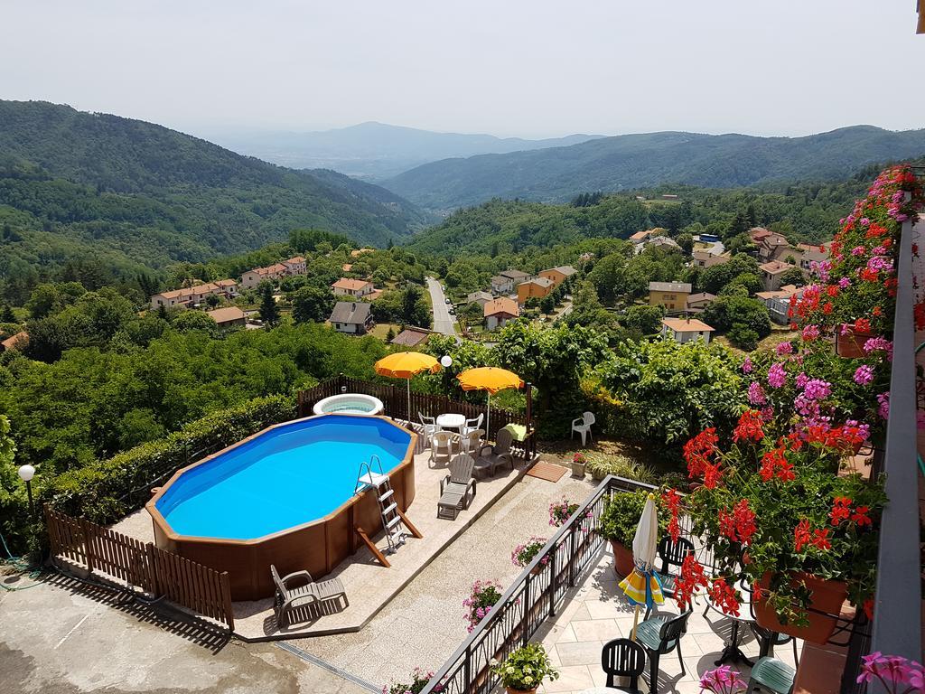 Amelia Hotel Momigno Bagian luar foto