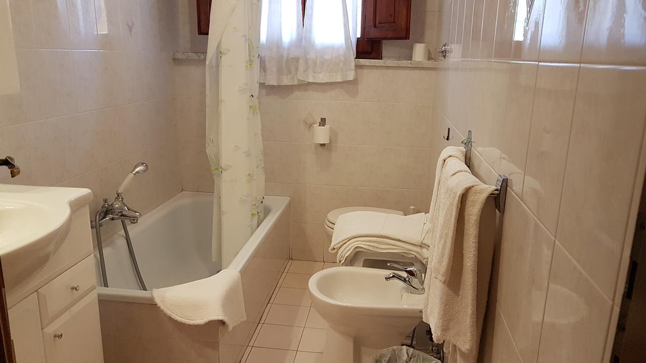 Amelia Hotel Momigno Bagian luar foto